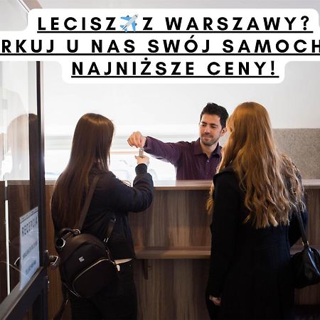 Hotelik Okecie 39 - Nocleg I Parking Blisko Lotnisko Okecie Варшава Экстерьер фото